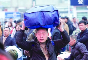 (大交通)贵阳铁路 迎来客流高峰 (大交通)贵阳铁路 迎来客流高峰