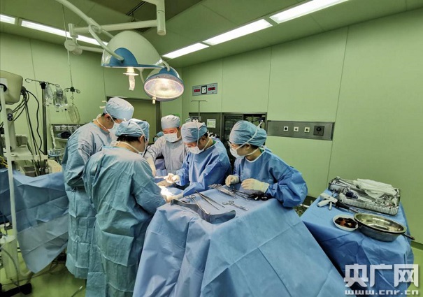 哈医大二院成功为八旬结直肠肿瘤患者手术