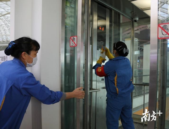 「南方新闻网」广州的车站疫情防控到位吗？来看突击检查结果