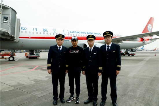 图片默认标题 图片默认标题_fororder_CqgNOlyS6QmAf2qWAAAAAAAAAAA022_650x8668