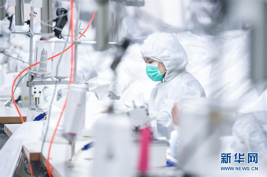 「新华网」“转型”生产助力抗“疫”