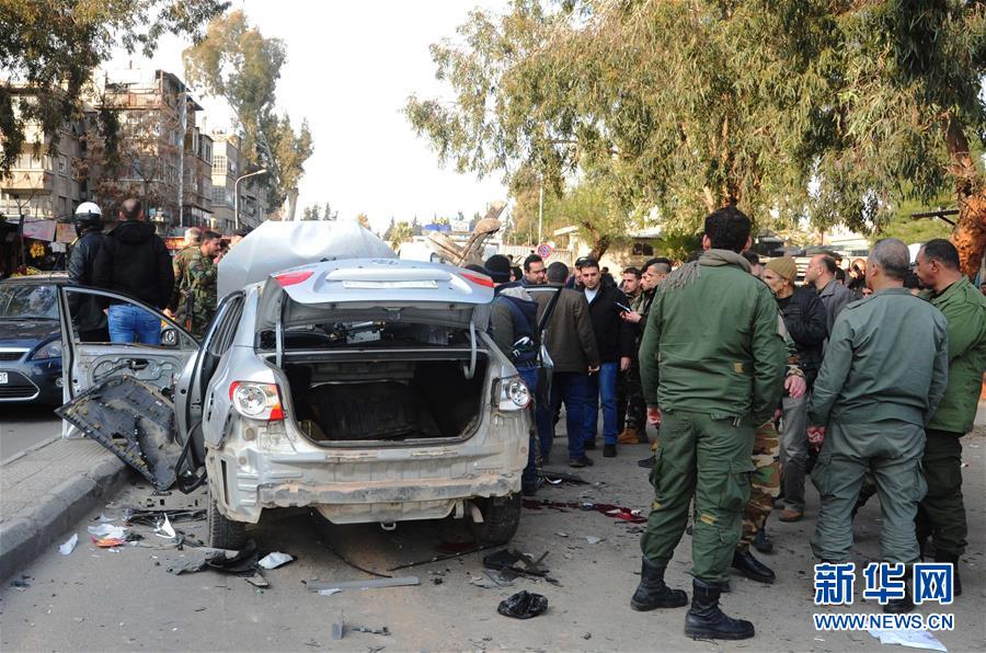 新华网@叙利亚首都发生汽车爆炸袭击5人受伤