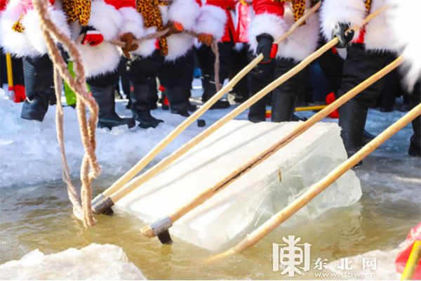 哈尔滨冰雪大世界 雪博会邀你共赴冰雪盛宴