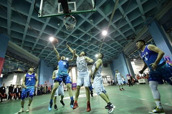 【房产汽车 图文】2019年重庆市房地产行业男子篮球赛闭幕