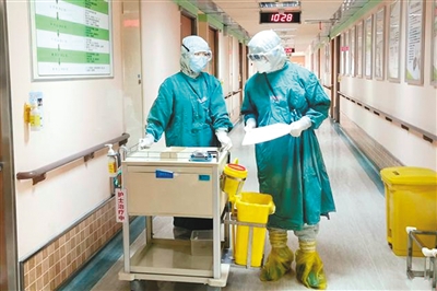 人民网：“最美逆行者”中的台胞身影