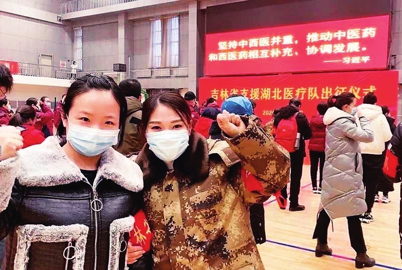 “战地”日记24 王秋:同窗久未见 相逢共战袍