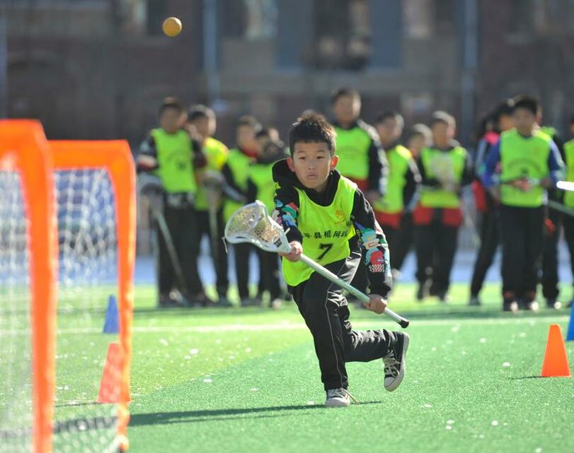 โรงเรียนในจีนเปิดสอนลาครอสบอล