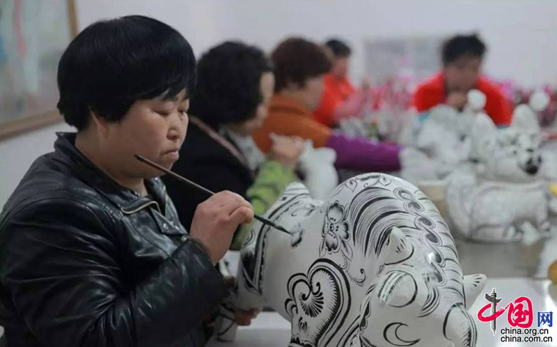 潘鲁生:手艺扶贫的中国经验