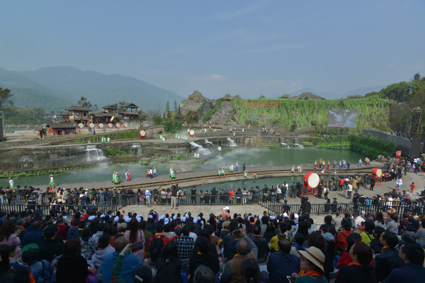 图片默认标题_fororder_放水节现场-摄影-刘杰