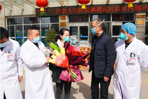 【战“疫”·日记】汉中市洋县人民医院支援湖北护士冯璐：“领队，我要第一批进舱”