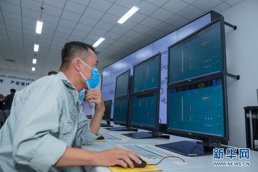 Pabrik Kilang Minyak Hasil Pembangunan Bersama Tiongkok-Laos Diresmikan Pabrik Kilang Minyak Hasil Pembangunan Bersama Tiongkok-Laos Diresmikan