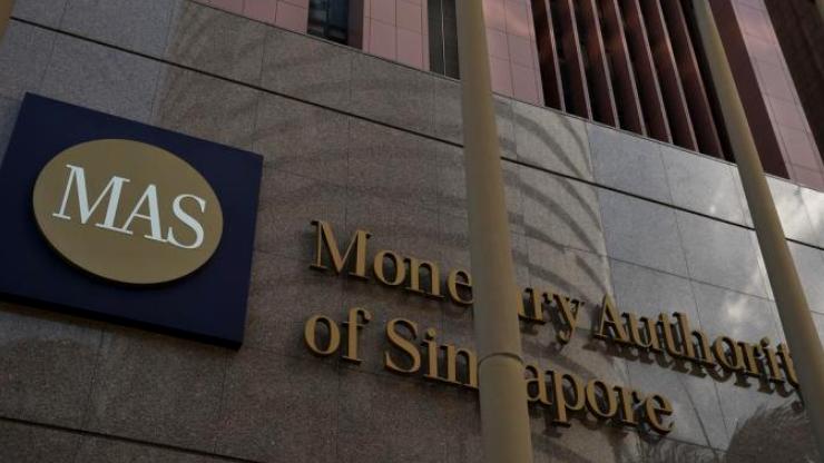 新加坡金融管理局：企业和家庭应在疫情期间保持财务谨慎