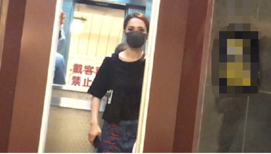 阿娇深夜奔赴整形医院 经纪人这样回应