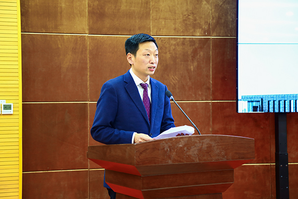 图片默认标题_fororder_2大安区委副书记、区长杨斌讲话