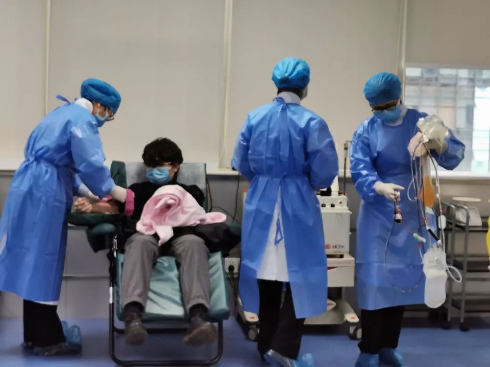 「新华社」“00后”，长大了！