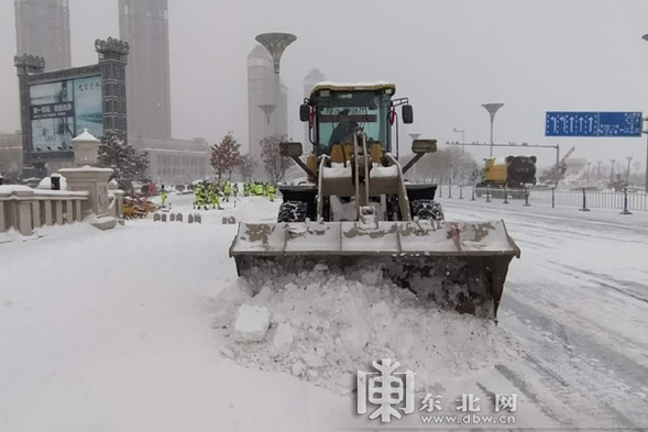 哈尔滨道里区调整防疫期间清冰雪作业时间 转变作业模式