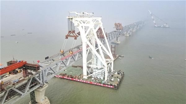 “一带一路”超级工程孟加拉帕德玛大桥合龙