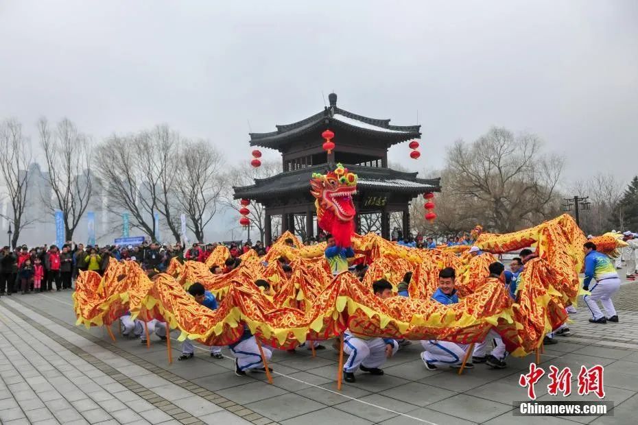 中新网@二月二，龙抬头！少出门，不扎堆！