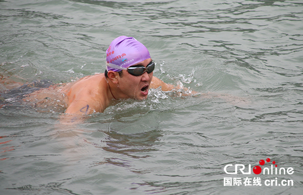 图片默认标题_fororder_冬泳现场--（摄影-高学兵）-5