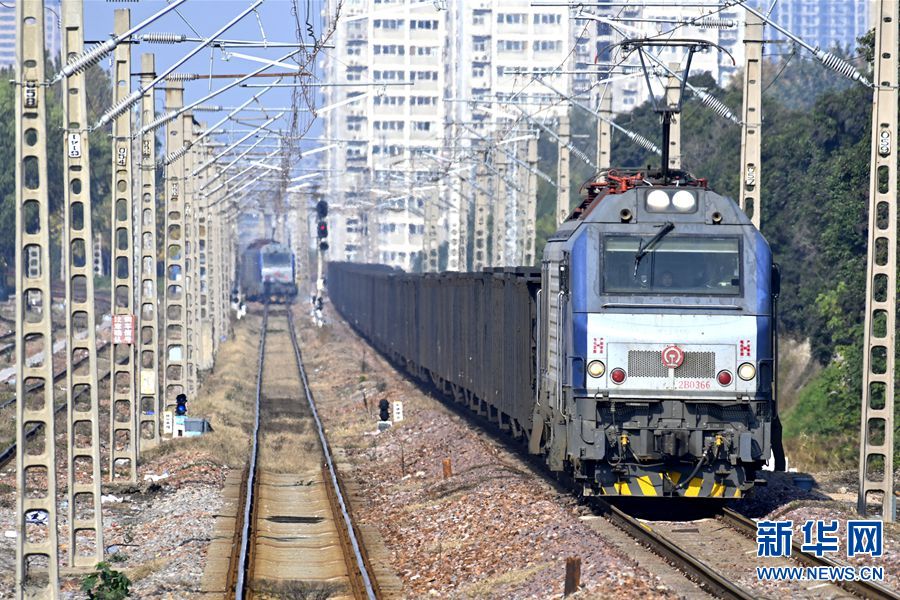 郑州北站：持续推进货物运输“公转铁”
