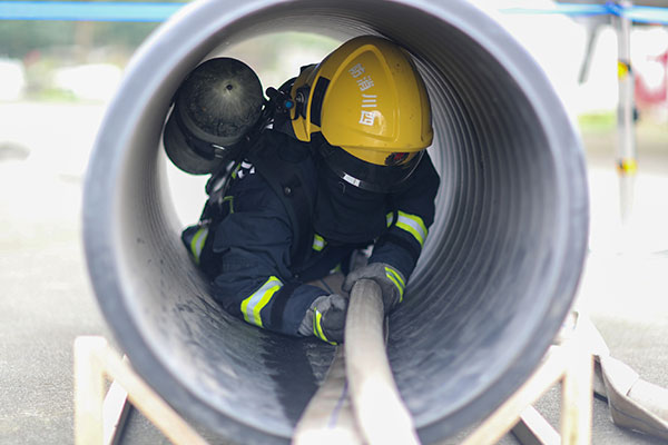 提升灭火救援科学施救水平 四川消防首次举行“小班制”业务骨干培训