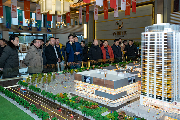 图片默认标题_fororder_参观考察大山铺天骄城