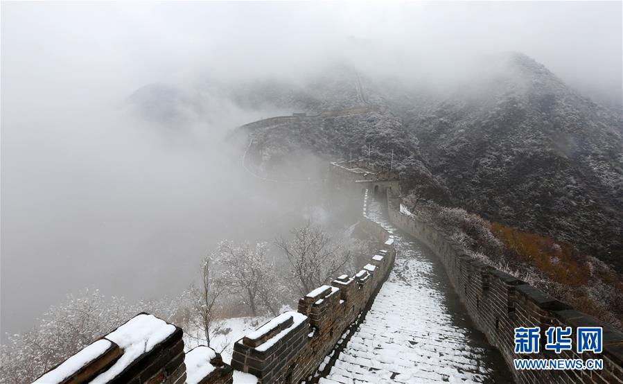 北京:长城春雪美如画 北京:长城春雪美如画