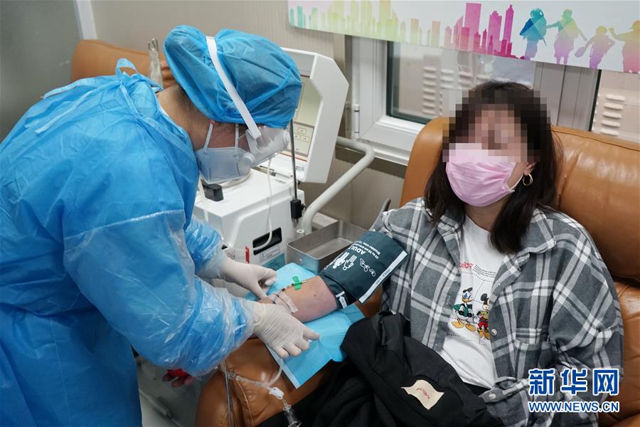 新华网：福建首位捐献血浆的新冠肺炎康复者顺利完成采集