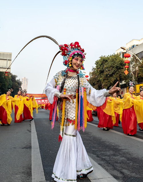 图片默认标题_fororder_川剧彩妆巡游