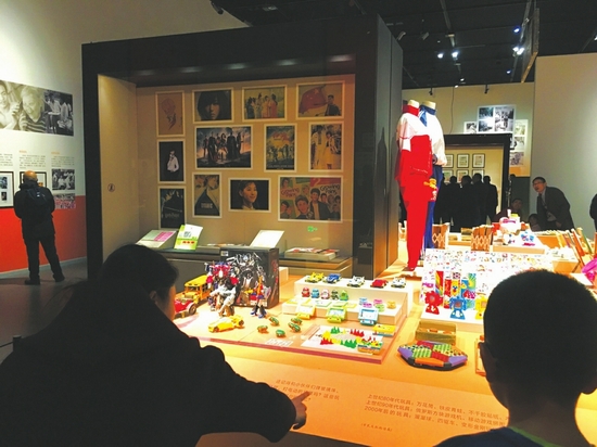 （焦点图，导航成都，移动端）好雨时节展撤展在即 快来成博寻找温暖回忆