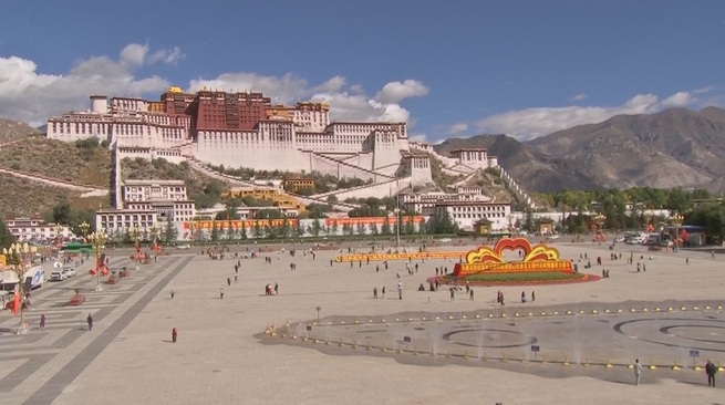 チベット自治區ラサの観光客、今年11月時點で延べ2000萬人超
