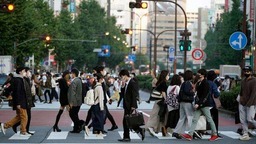日本日增新冠确诊病例再创新高 东京都医疗警戒级别提至最高级
