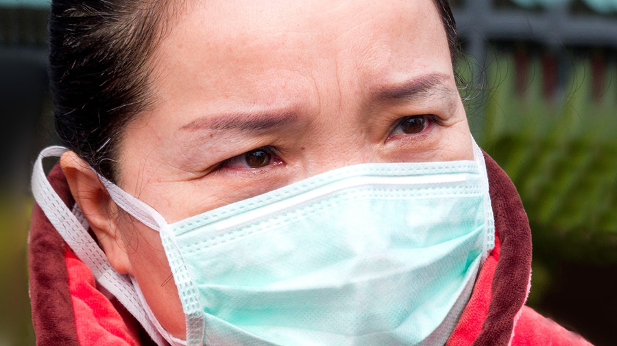 新华社：说星星很亮的人，是因为你没见过他们的眼睛