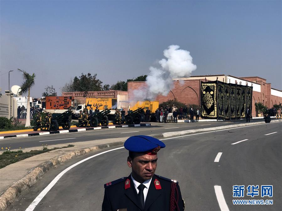 「新华网」埃及为前总统穆巴拉克举行葬礼