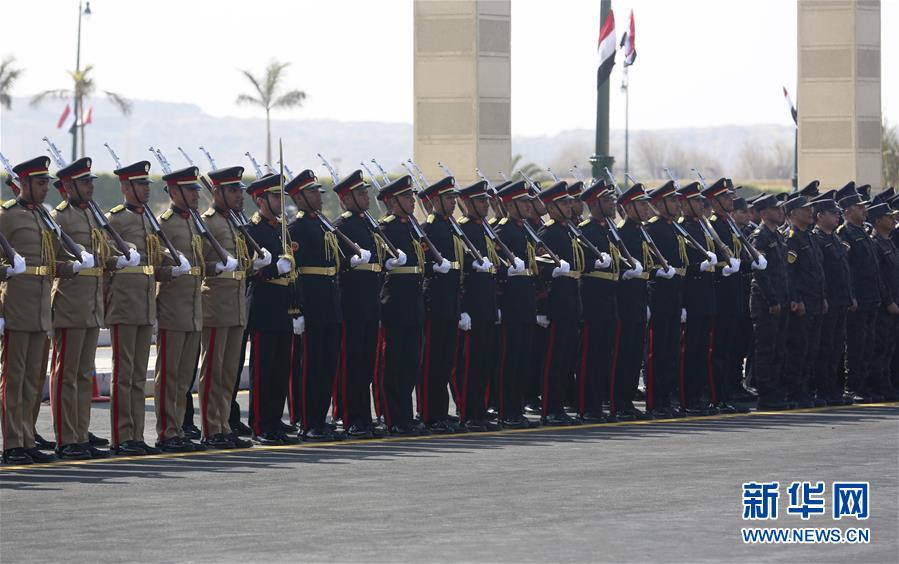 「新华网」埃及为前总统穆巴拉克举行葬礼