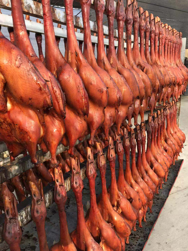 图片默认标题_fororder_00九尺板鸭 供图 彭州市委宣传部