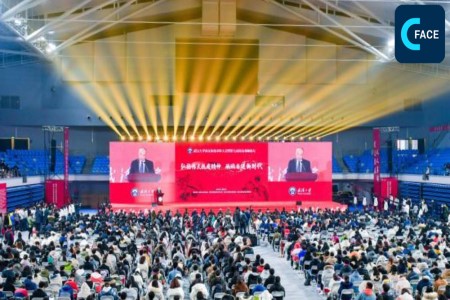 ศิษย์เก่ามหาวิทยาลัยอู่ฮั่นบริจาคเงินรวมกว่า 1,200 ล้านหยวน ช่วยเหลือผู้คนกว่า 4 แสนคนต่อสู้การแพร่ระบาดที่เมืองอู่ฮั่น_fororder_2020120505news3