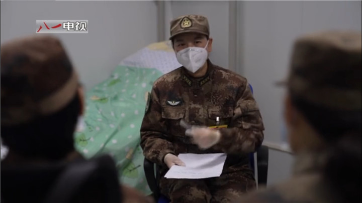 「中国军网」与死神赛跑 火神山里 “婆婆嘴”的“话疗”