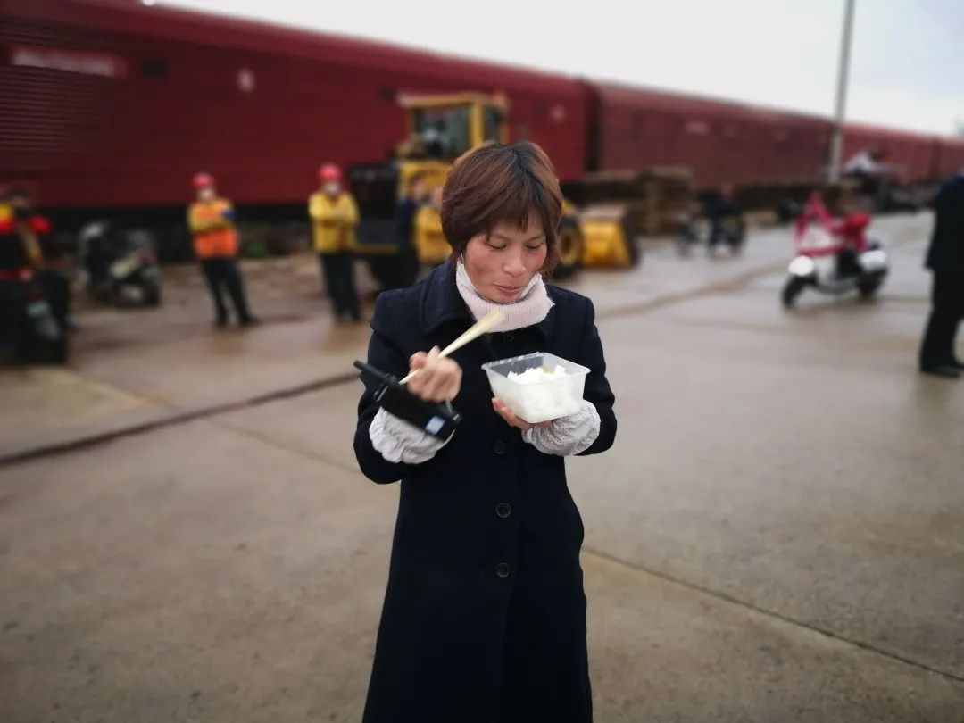 「国际在线」与时间赛跑 | 战“疫”中的铁路人