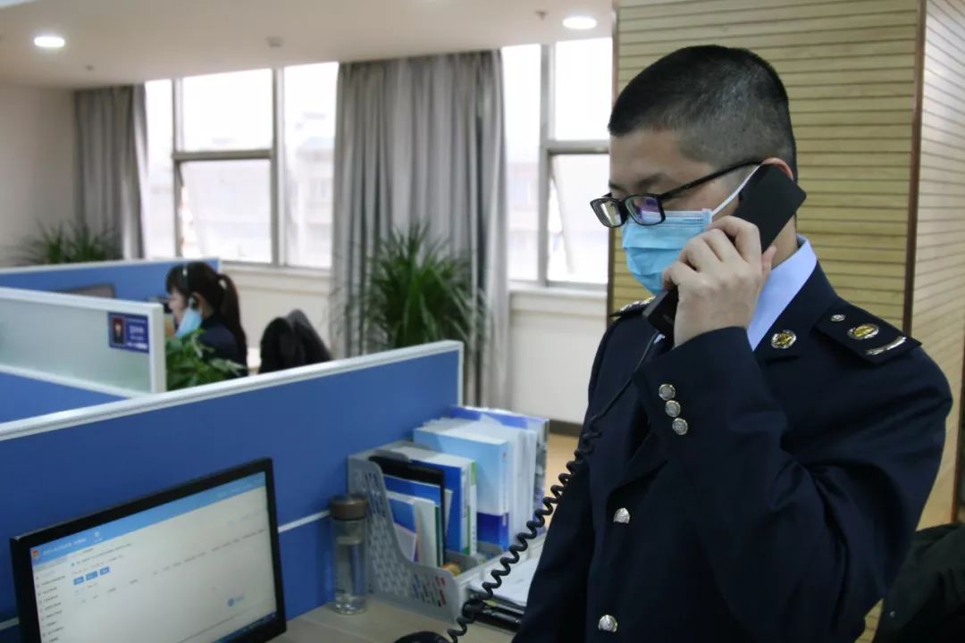 「国际在线」战疫复工遇难题？别急，税务人给你暖心支持