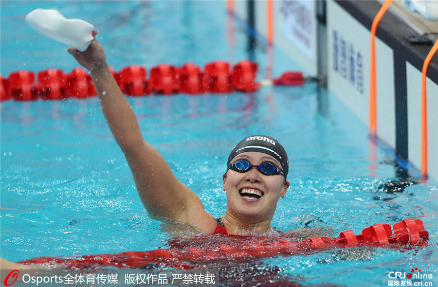 李冰洁800自预赛第一 200仰叶诗文携傅园慧晋级