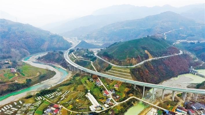 西乡至镇巴高速公路建成通车 汉中实现“县县通高速”