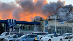 俄罗斯布拉戈维申斯克机场航站楼发生火灾 总过火面积超1200平方米