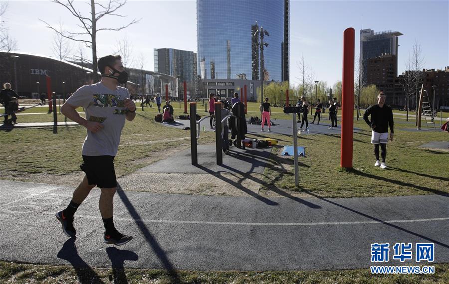 「新华网」意大利新冠病毒感染病例升至888人