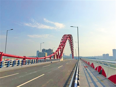 合川涪江四桥如巨型恐龙立江上 计划本月通车