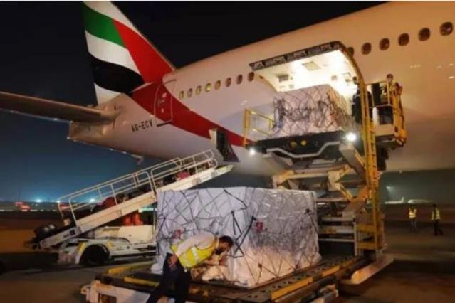 Berganding Bahu untuk Saling Memberi Keyakinan dan Motivasi Berganding Bahu untuk Saling Memberi Keyakinan dan Motivasi_fororder___172.100.100.3_temp_9500049_1_9500049_1_1_94c48daf-7b4d-4f2f-a121-264c10eb045e