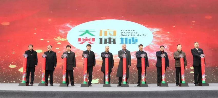 （导航成都，移动端）将东部新城建成走向世界的“未来之城”！范锐平在新机构首会上提出六点要求