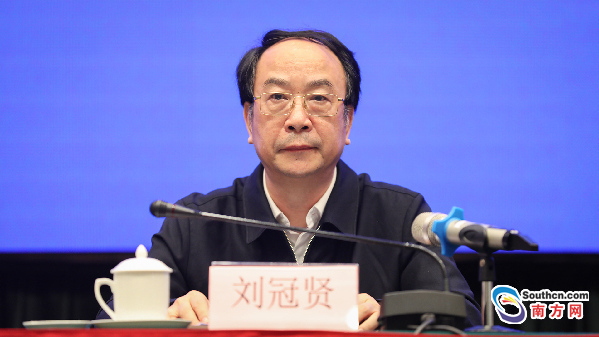 南方新闻网■解读政策 回应关切——35场新闻发布会尽显广东“战疫”形象