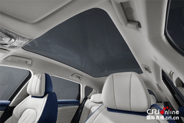 岚图FREE全球首发 定位零焦虑中大型智能电动SUV