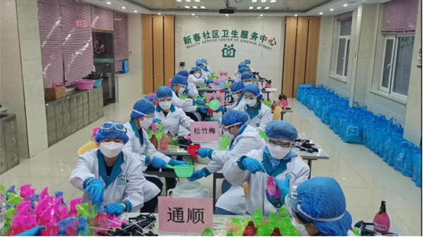 长春市南关区:小喷壶倾注大关爱 辖区居民纷纷点“赞”